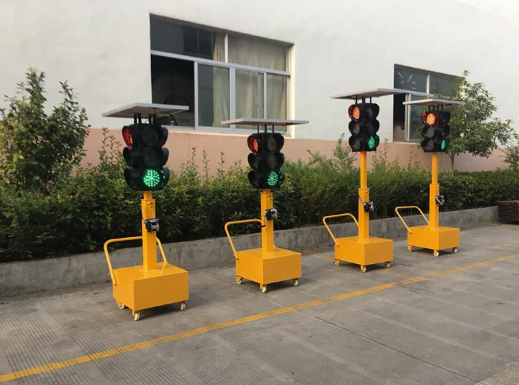 How 300MM Two Aspect Traffic Lights Can Improve Signal System Standardization
